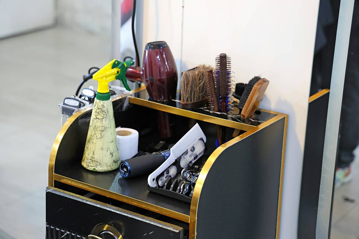 Lasting Shine Spray: 7 Proven Tips to Avoid Painful Hair Mistakes